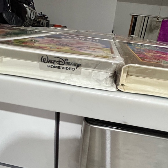 Brand new sealed Walt Disney VHS tapes - Picture 7 of 7